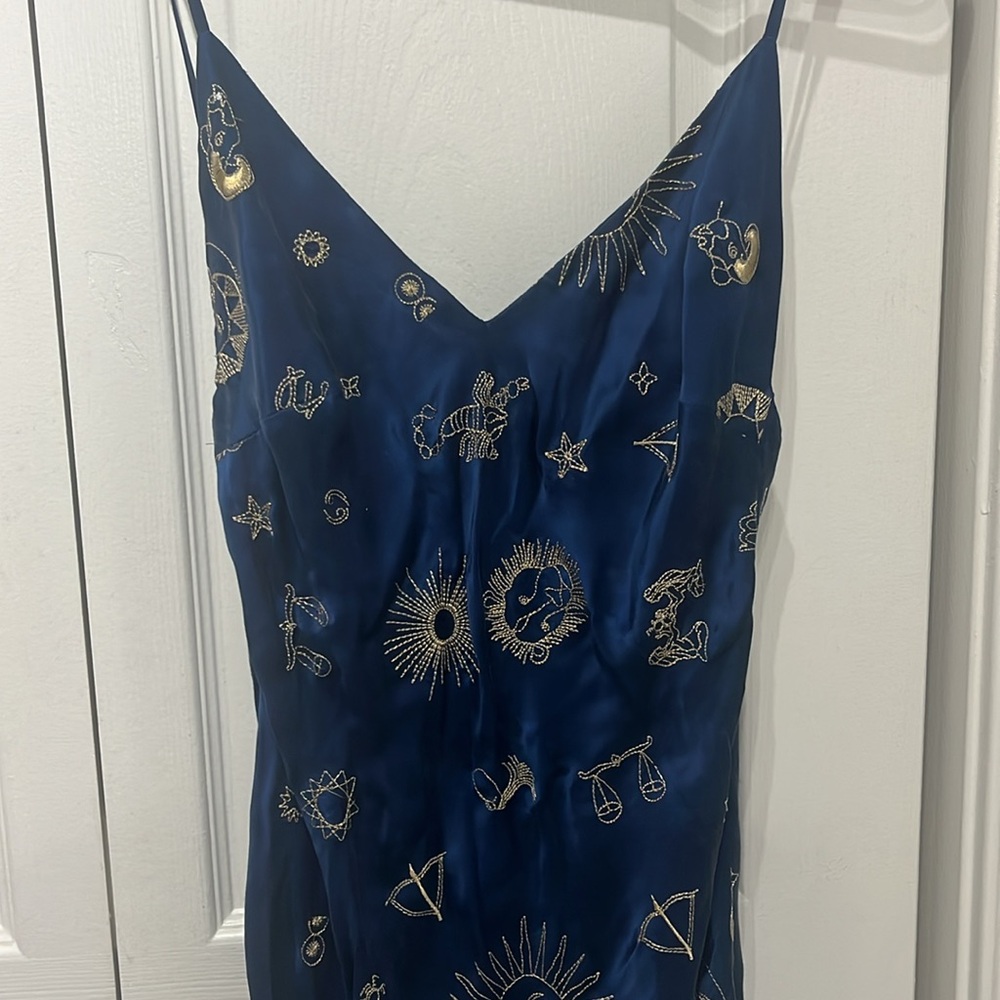 Realisation Par Zodiac 100% Silk Midi Dress - Picture 6 of 9